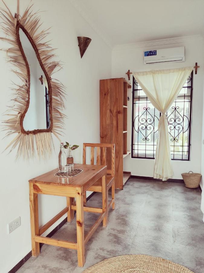 Hakuna Matata Boutique * Падже